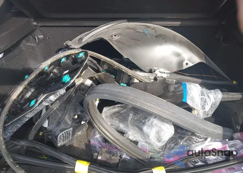 2023 Volkswagen Id.4 Pro z USA, uszkodzony, nr VIN 1V2CMPE88PC021078